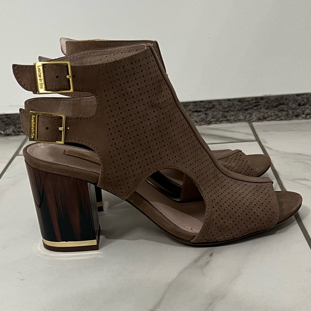 Louise et Cie Vanita Tan Peep-toe Bootie Size 8 in Tan